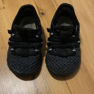 Cozy Black Knit Kids Sneakers